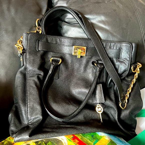 Black Michael Kors hobo bag - Picture 4 of 12